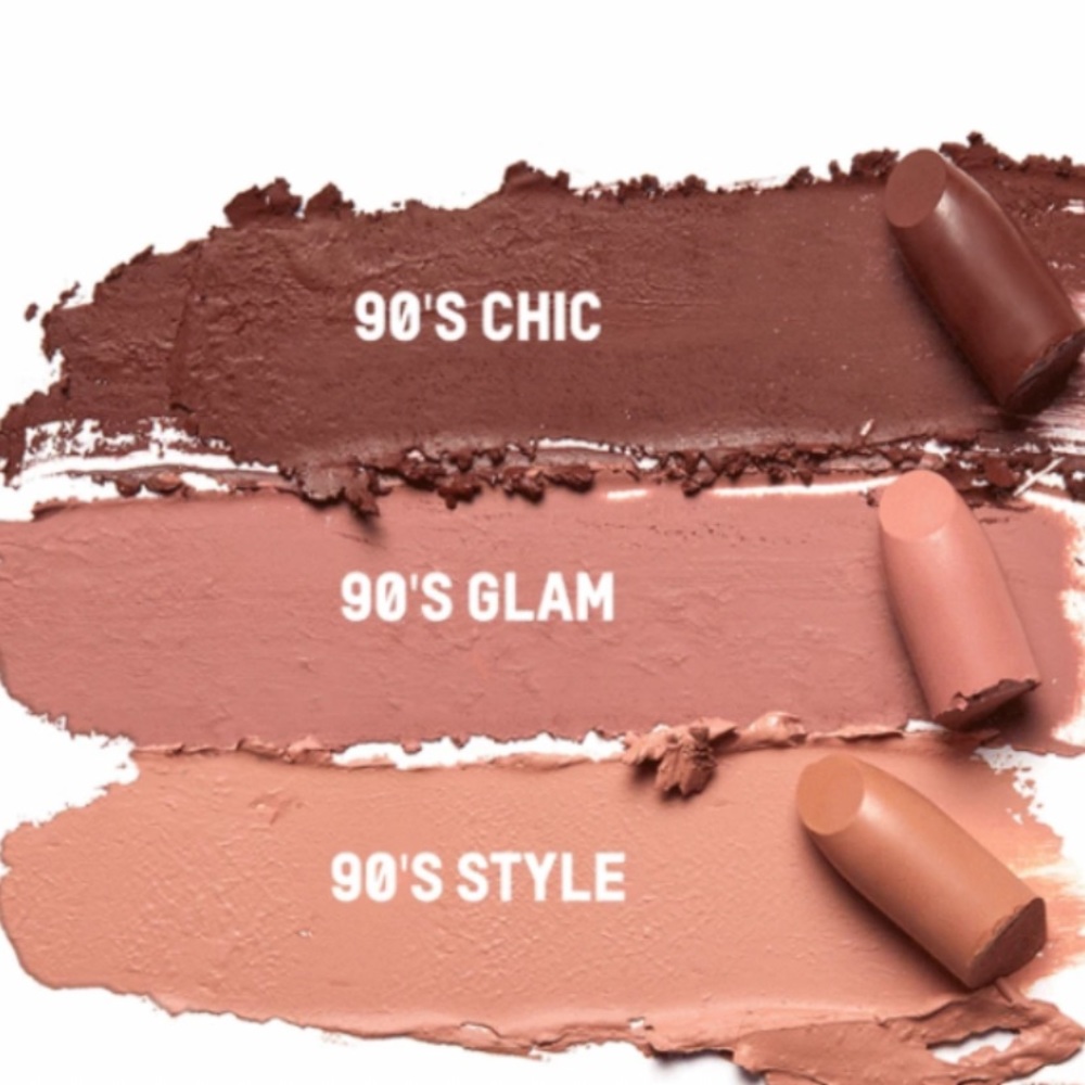 Kkw beauty 90’s glam or chic matte lipstick